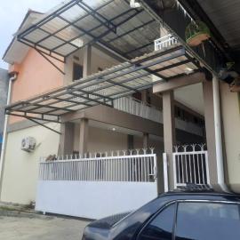 Hotel O Guest House Pak Eman, hotel Cirebonban