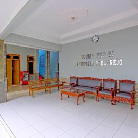 Hotel O Wisma Pkpri Purworejo, hotel en Purworejo
