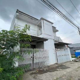 Hotel O Kost Aisyah Near Citra Grand Galesong City(Pattalassang), hotelli kohteessa Bilibili