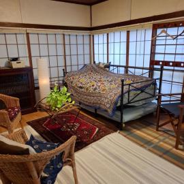 EMS Enoshima クラシックアットホームハウス 寝室は個室 犬もOK, Hotel in Fujisawa