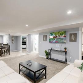 Cozy Lower Affordable Apartment great for families