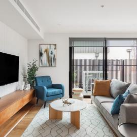 Docker Street Apartments by Urban Rest