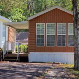 Relaxing Model Home near Dollywood