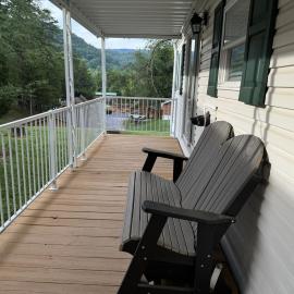 2BR Retreat with Mountain Views