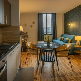Résidence Plaisance, hotell i Châtel-Guyon