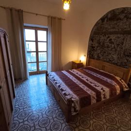 DAL MICIO House-Aieta, hotell i Aieta