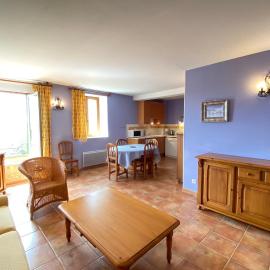 04B7 Beautiful T3 in the heart of lavender - pool