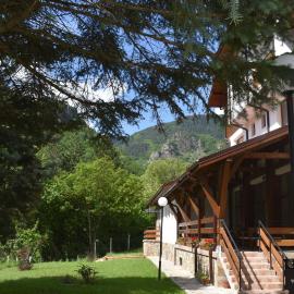 Ловна резиденция ДЛС Извора, hotell i Devin