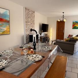 La Solognote - Châteaux & Beauval - Clim & Jardin: Contres şehrinde bir otel