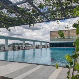 AMERIN MALL CONDO SUITE KL By VP، فندق في سيردانغ