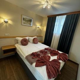 Апартаменти Белчини, hotelli kohteessa Dobrinishte