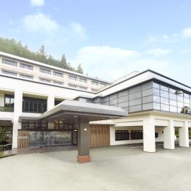 Ooedo Onsen Monogatari Premium Gero Honkan: Gero şehrinde bir otel