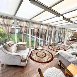 Surrey Street Retreat, hotel din Wallasey