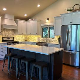 Whitefish Home, 3 BED 2 BATH, Sleeps 7, Hot Tub, AC, hotel a Whitefish