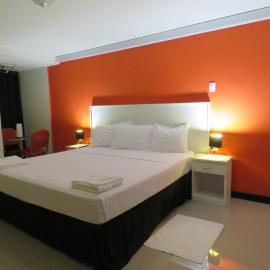 Emporis Resort, готель у місті Dabadie