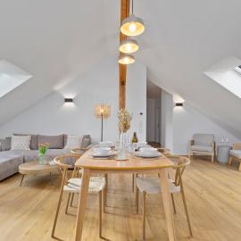 Design-Apartments in Top Lage - Familienfreundlich - Küche - Parkplätze - Fahrradstellplätze - Streaming โรงแรมในบาดครอยซ์นาค