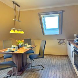 Haus der Seeadler - Appartementhaus Haus der Seeadler - Fewo 4, Hotel in Borchtitz