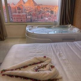 Lotus Pyramids & Jacuzzi
