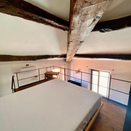 Piazza Bovio - Casa "Domi" con Aria condizionata nel Centro Storico