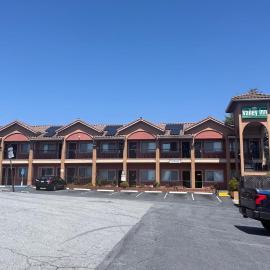 Valley Inn, hotel v mestu Watsonville