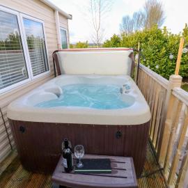 Number 41 Hesket - HOT TUB and PET FRIENDLY 4 pm check in NO COMMERCIAL VANS ALLOWED, hotell sihtkohas High Hesket