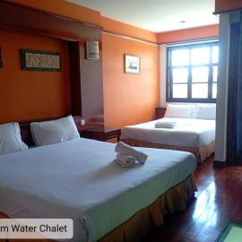 Alpine Premium Water Chalet 2, hotel in Port Dickson