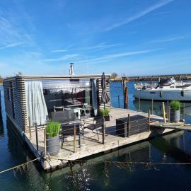 Houseboat of Grimm, hotel i Femern