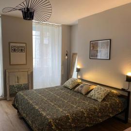 MAISON GERMÈS - CENTRAL & STANDING - Appartements traversants - Lits 180 King Size - Linge de lit et de toilette inclus - Parking privé - Espace Télétravail