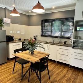 Prospect Cottage B, hotel in Gqeberha