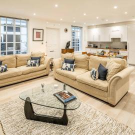 -Air Con- 3BD Mews House - Kensington Palace!, hotel in London