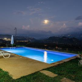 FINCA CON VISTA DESLUMBRANTE - Rinconada, descanso total