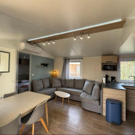 Bungalow 256 - 6 pers - clim, parking, Camping 4 étoiles Siblu Le Lac des Rêves