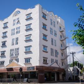 Landmark, готель у місті Катр-Борн