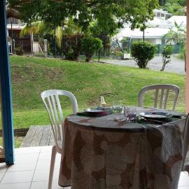 Le Pilibo, quiet, pool, beach 5 min walk, hotel v destinaci Sainte-Anne