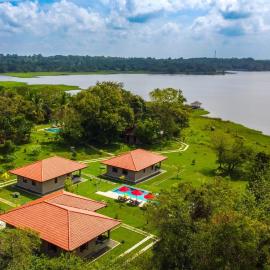 Gal Oya Lake Club, hotel a Paraganakele
