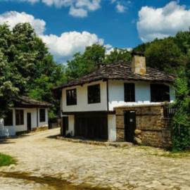 Динова Къща, hotel in Bozhentsi