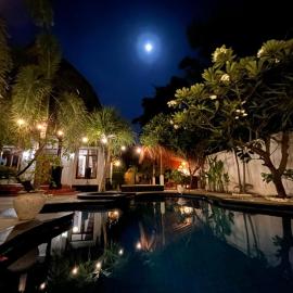 Gili MoonLight RetReat