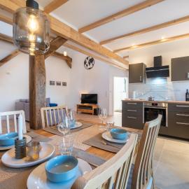 FeWo zum kleinen Vogel, Sauna, Landidylle, hotel en Apen