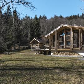 Chalet L'Oratoire & Mazot - Renovated Historic Chalet - Huge Garden & Separate Cabin for 2