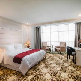 Nobility Grand Hotel