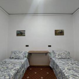 Cozy Room & Modern Amenities 5