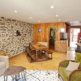 La Frisanfave, Maison de village, centre 65M2, hotel a Abriès