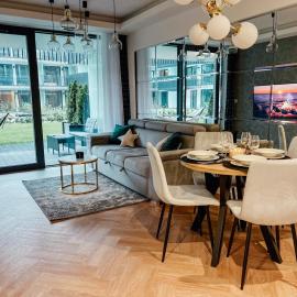 Stegna Modern Amber Apartment