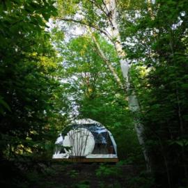 Viesnīca Dôme Forestier - Expérience Glamping détente pilsētā Saint-Philémon