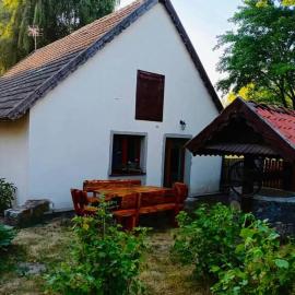 Sielski Zakątek, hotelli kohteessa Srokowo