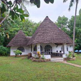 VILLA BAVARIA n, hotel in Mtwapa