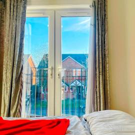 2Bedroom Gem at Golborne, Warrington with Free Parking - Contractor Friendly