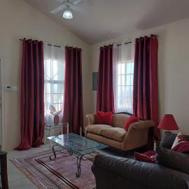 Beachview Villa near Ocho Rios Montego bay Jamaica, hotel di Discovery Bay