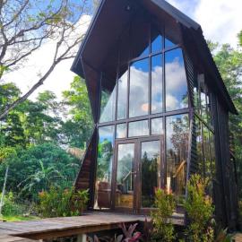 Cheewatra Farmstay Phuket ชีวาตรา ฟาร์มสเตย์ ภูเก็ต, hotel em Thalang