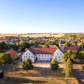 Kloster Hedersleben, hotell sihtkohas Hedersleben